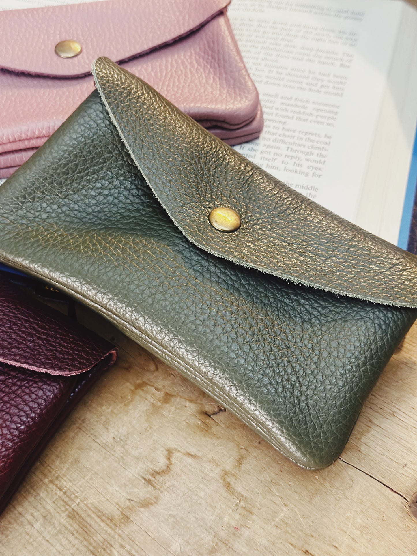 Leather snap purse