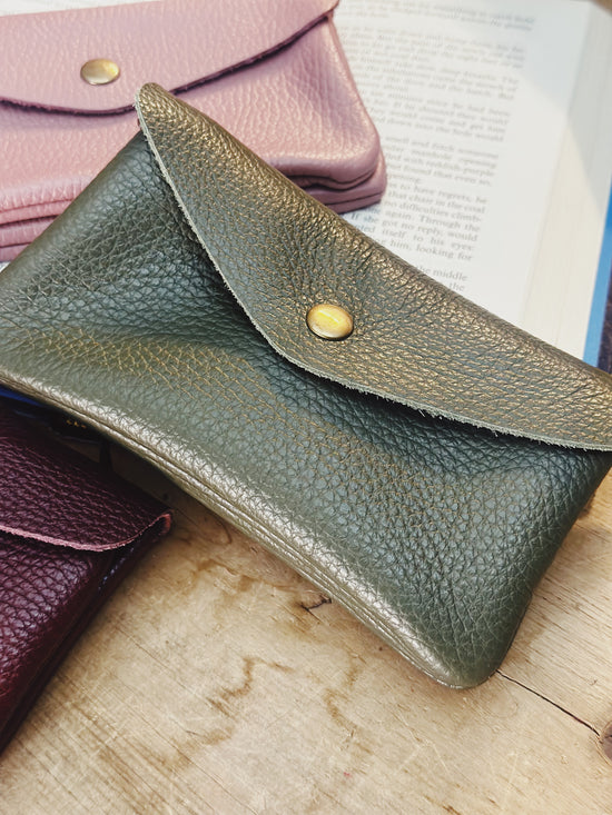 Leather snap purse