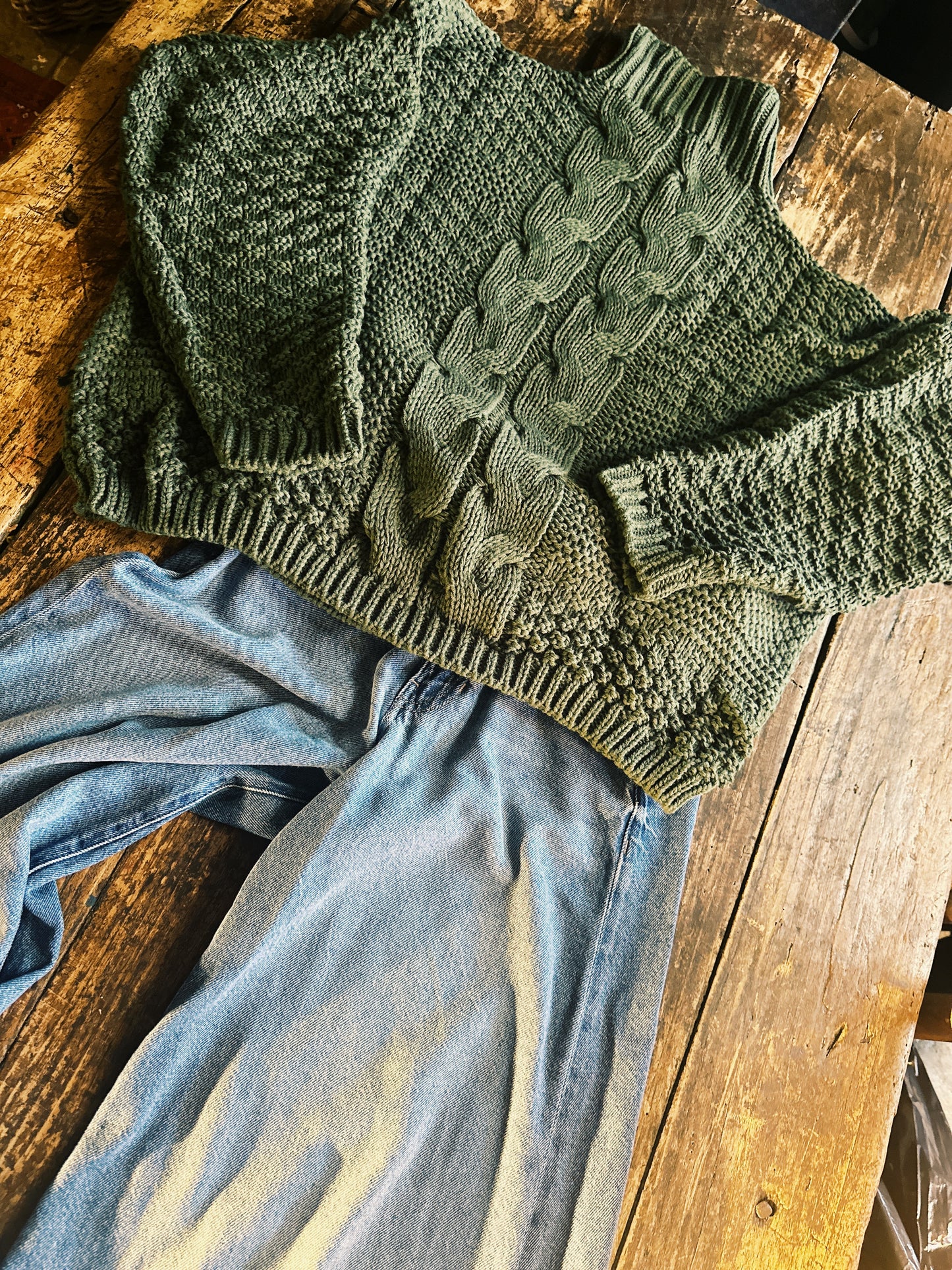 Fisherman - Cable Knit Olive