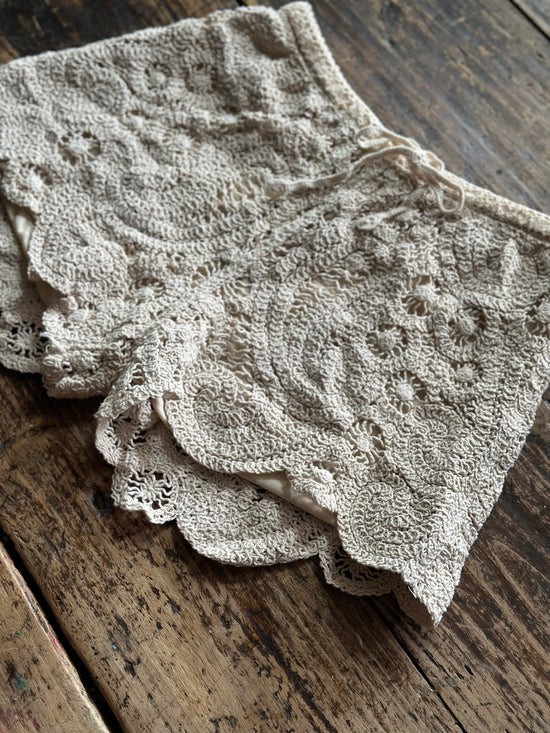 Crochet Boho Shorts - Cream